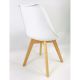 Białe krzesła plastikowe z drewnianymi nogami 4 szt. do poczekalni